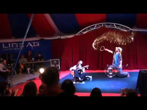 Dr. Bubbles & Estas Tonne