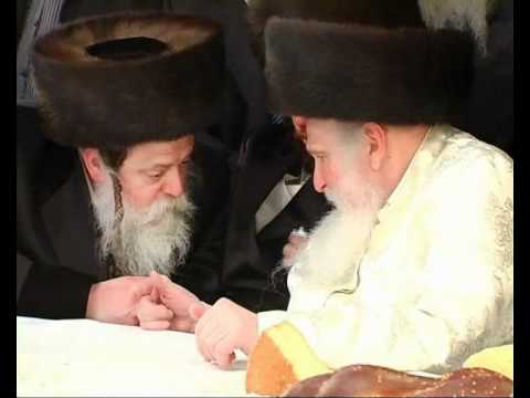 Table Falls Down at Wedding of Shomre Eminem & Toldos Avrom Yitzchok