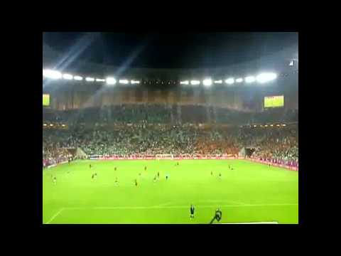 Irish fans-singing   **The Fields of Athenry**   //  EURO 2012 //  21 Min.         latinoloeweDG