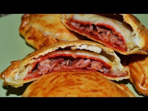 download lagu mp3 mp4 Chorizo Pasty, download lagu Chorizo Pasty gratis, unduh video klip Chorizo Pasty