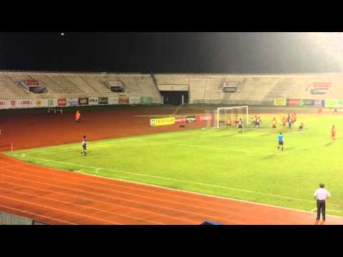 2015 04 26 Air Force PrachuapFC Julius Obioh Winning Goal