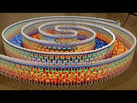 THE AMAZING TRIPLE SPIRAL 15000 DOMINOES