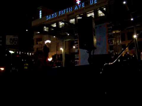 Nevisoul and Alien Jon fire performance