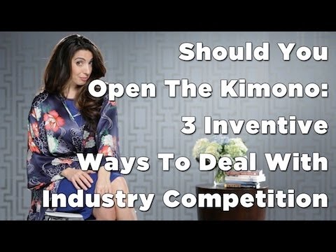 業界の競争相手との情報共有。あなたはそれをすべきですか？ (Sharing Information With Industry Competition: Should You Do It?)