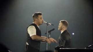 Robbie Williams &amp; Gary Barlow - Eight Letters, live at the O2 London, 23. November 2012