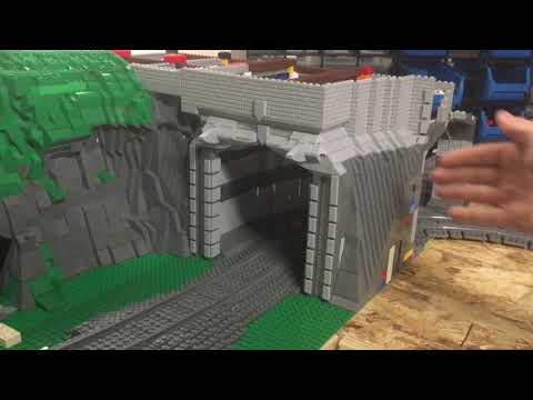 Stadt Update (110) Das Tunnel Portal wird erbaut (1) und das neben Modul wird ebenfalls hoch gezogen