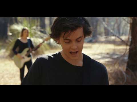 Mitchell Martin - Dim the Lights (Official Video)