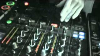 DJ Raphinha Bartel na D´Lay (07.08.2010).avi