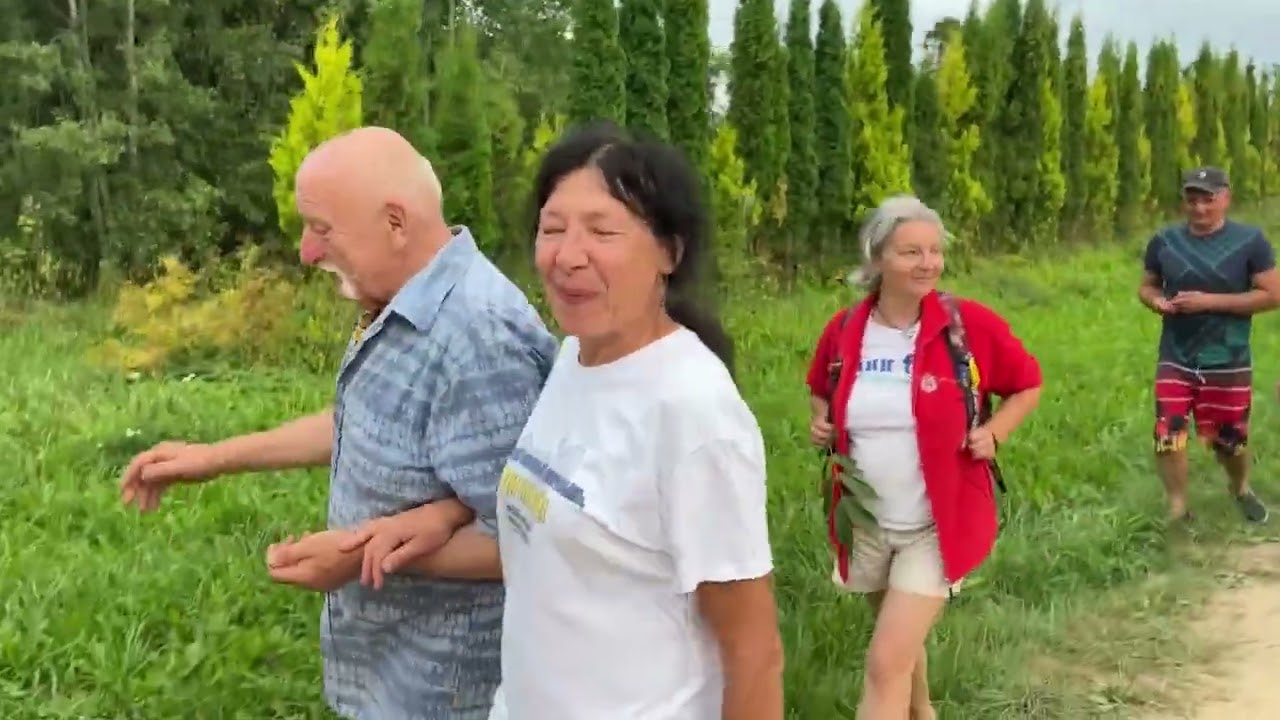 Dendrologai svečiuose pas Kestutį Skamaraką