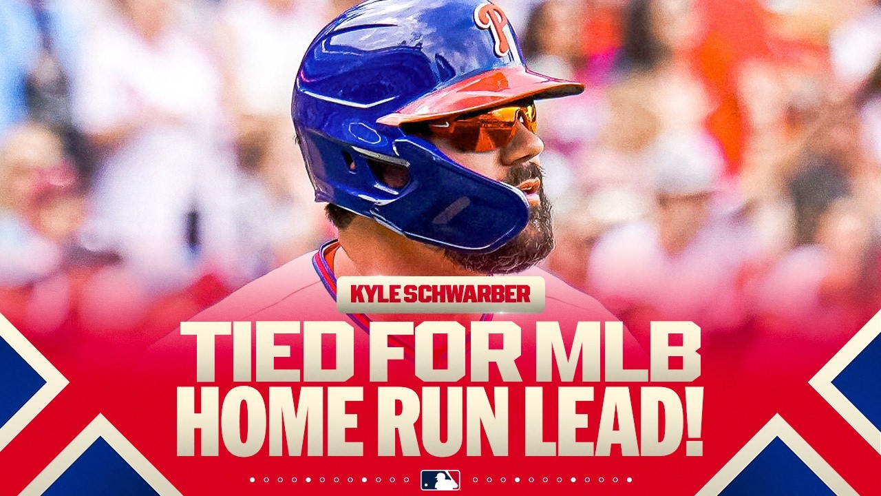 Kyle Schwarber hits TWO HOME RUNS to TIE the MLB lead! 🔔💥 (Three-hit game!) | MLB Highlights