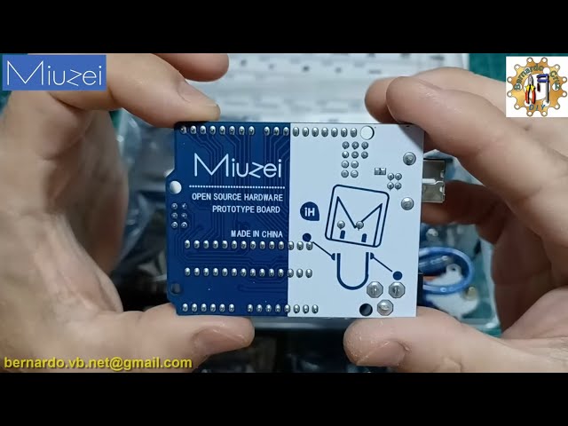 Vídeo relacionado con Miuzei Starter SetCompatible con Arduino Kit con Tutoría en Español, Breadboard, Servo, 9V 1A Power Supply, sensors, Leds para R3 Electronica Kit