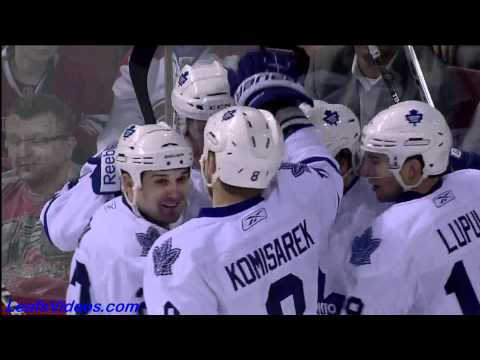 Maple Leafs @ Canadiens - Tyler Bozak Scores 2nd - 110224