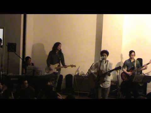 Ketchup Live 2012   sealed with a kiss