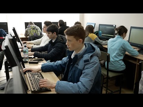 Colegiul care și-a triplat numărul de elevi după ce a introdus specialități IT