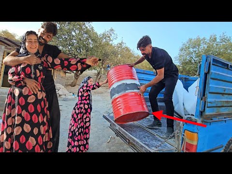 Nomadic Love: Vali on His Way to the City | Striving for Peace for His Pregnant Wife in Nature 💞🤰