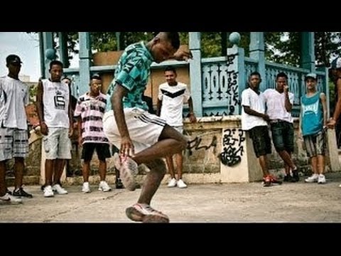 MC Crash, MC Nandinho e MC Maneirinho - Passinho do Romano ( Lançamento 2014 )