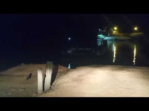 Balsa do Rio Uraí em Japurá-Pr, aguardando a Balsa prá voltar pra Ourinhos Sp 