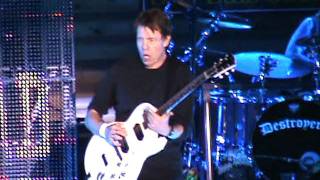 George Thorogood &quot;Bad To The Bone/Move It On Over&quot; at California Mid State Fair 7/28/11