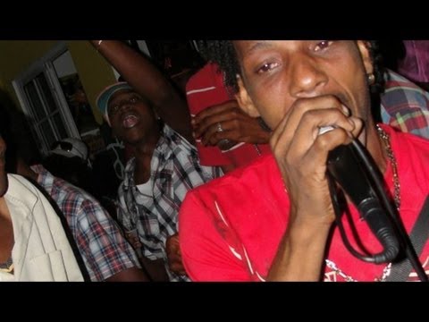Gaza Maxwell - Eva Bad (Bounty Killer,Kiprich,Patexx & Iyara Diss) Dec 2012