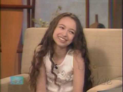 download lagu mp3 mp4 Jodelle Ferland, download lagu Jodelle Ferland gratis, unduh video klip Jodelle Ferland