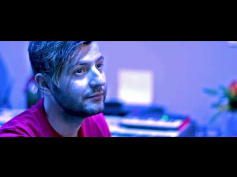 Skit44 & Erika - Backstage "Radioactive"