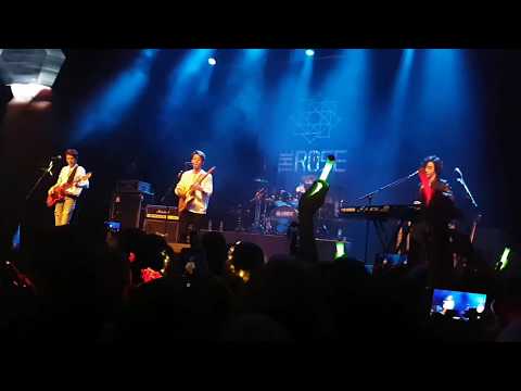 181118 Woosung from The Rose - Beautiful Girl (2nd coloring Paint it Rose Europe Tour Berlin) fancam