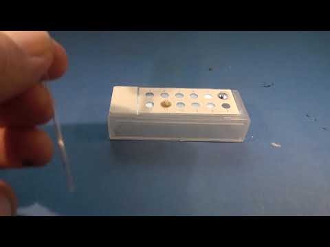 LAB in a DROP Qualitative Bestimmung der Ethin-Entwicklung aus Calciumcarbid und Wasser