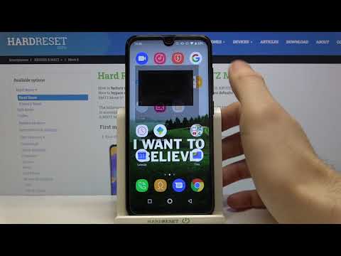 How to Enable Camera Timer on KRUGER & MATZ Move 9 - Turn On Photo Delay