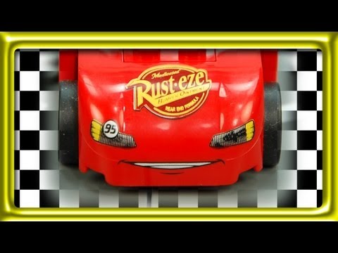 Vidéo LEGO Cars 8200 : Flash McQueen