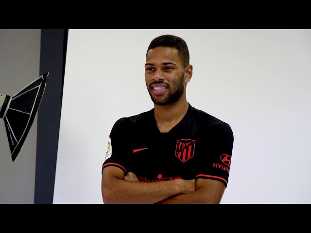 Vídeo relacionado con Genérico Camiseta Roja de Atlético de Madrid con Araña y Logotipo, Temporada 2023/24 (1, XXL)