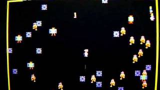 Robotron 2084 playing on Nintendo Game Boy Advance. Gameplay & Commentary