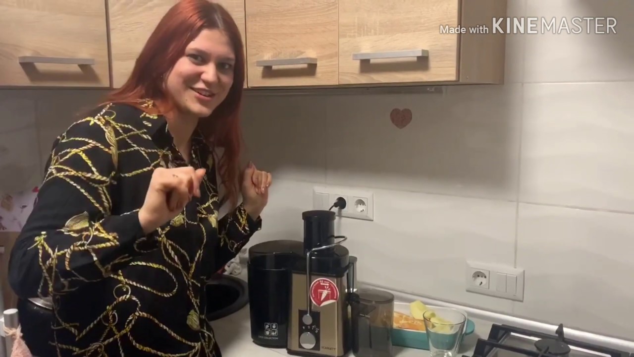 Соковыжималка центробежная Scarlett SC-JE50S35 1000Вт рез.сок.:600мл. золотистый/черный