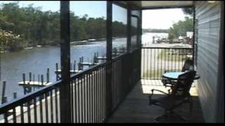 preview picture of video 'Glades Haven Cozy Cabins, Everglades City Florida'