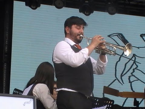 Banda Alvarense (Maestro: Óscar Saraiva) MACARENA - B. Monterde - Arr. Nao. Iwai - Sol: João Almeida