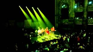 La famille Chedid - Je dis aime (M)