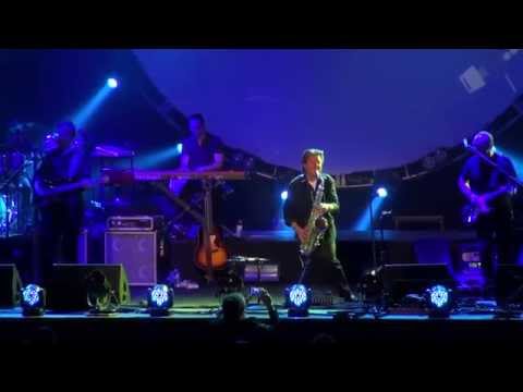 Scott Page (Pink Floyd) Money sax solo Live with Brit Floyd