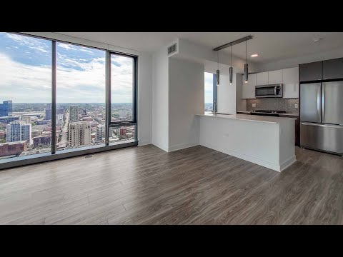 A sunny -11 South Loop 2-bedroom at The Paragon, a new, amenity-rich tower A sunny -11 South Loop 2-bedroom at The Paragon, a new, amenity-rich tower