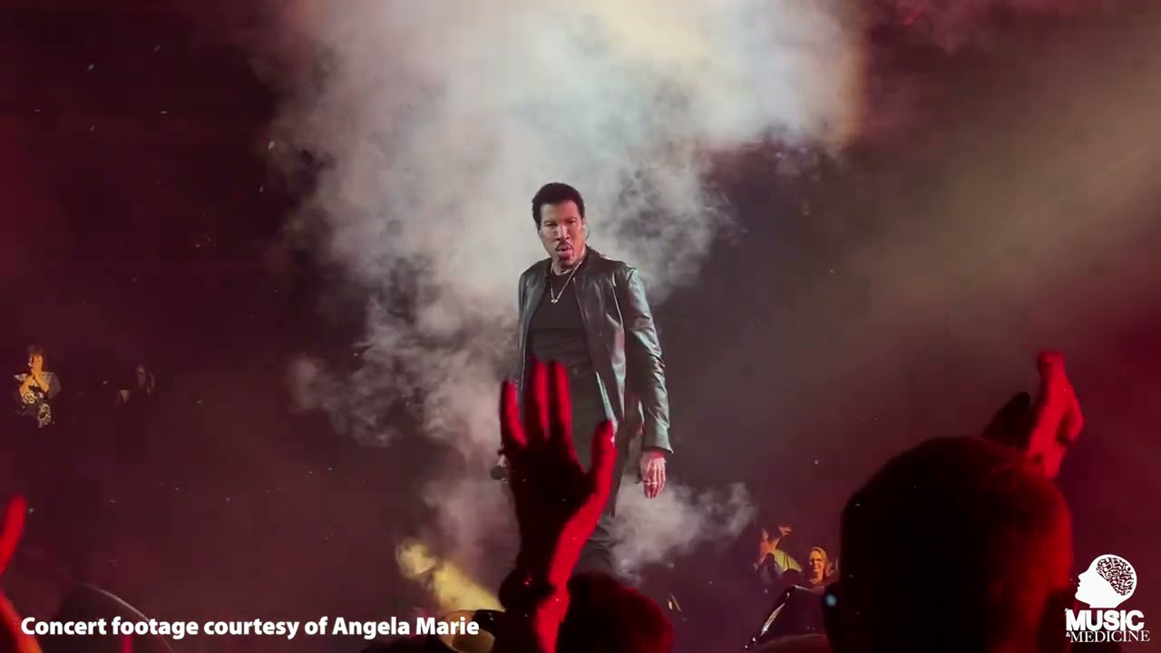 Lionel Richie Still Dancing On the Ceiling