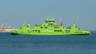 preview picture of video 'Atlantic Ferries - travessia Setúbal/Tróia'