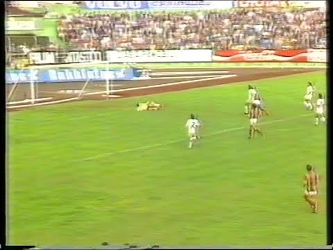  [1986/1987] J19: Marítimo 0-2 Vitória SC 