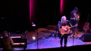 NYC Mary Chapin Carpenter Live TH-03