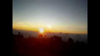 preview picture of video '1st class altitude camp on Merbabu Volcano with Jiwaquest.wmv'