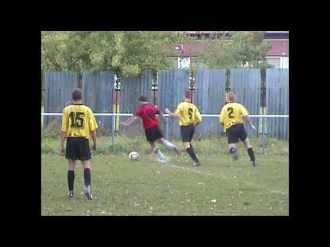 FUTBALOVÝ ARCHÍV: Halič - Utekáč 3:1 (2.10.2004, nezostrihané)