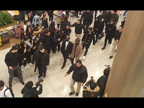 180122 Wanna One ( 워너원 ) at Incheon airport