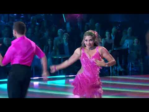 Danielle Fishel’s One-Hit Wonders Night Cha Cha | Dancing with the Stars
