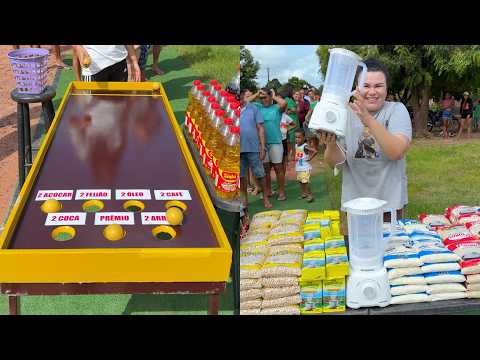 Win up to 7 prizes of basic food baskets with a blender!