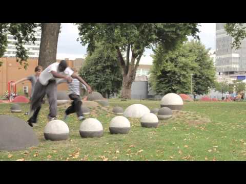 Azonto in London  Part 2  (OFFICIAL) "AFRO MASK" (U Media Films)