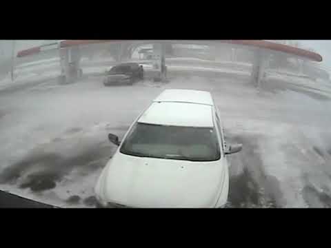 Petro Canada Dechambault 2020 02 27 Snow Storm