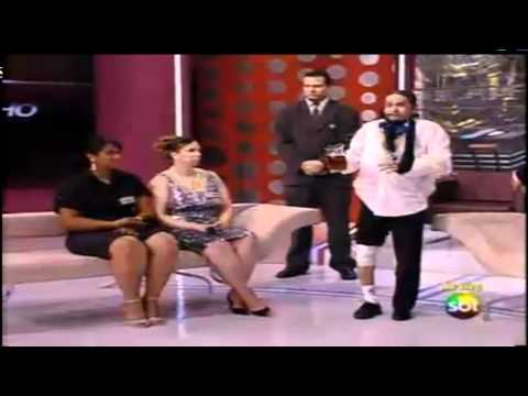 O faxinildo querendo processar o Ratinho