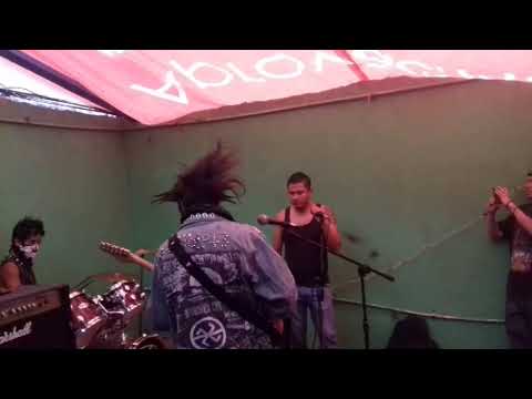 protesta subersiva punk